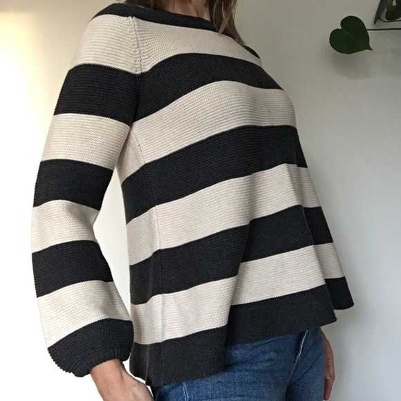 NWT LOFT Colorblock Balloon Sleeve Swing Shape Pullover Sweater, size Medium 🖤 - Picture 4 of 14